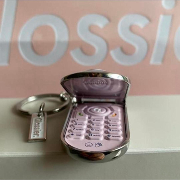 Glossier Keychain LA - Picture 3 of 4